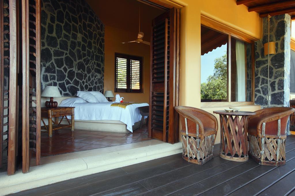 Hotel Casa Don Francisco Zihuatanejo المظهر الخارجي الصورة