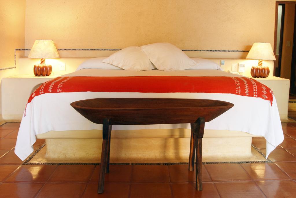 Hotel Casa Don Francisco Zihuatanejo المظهر الخارجي الصورة