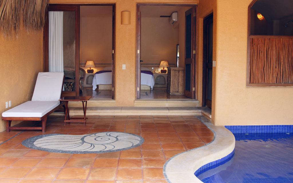 Hotel Casa Don Francisco Zihuatanejo المظهر الخارجي الصورة