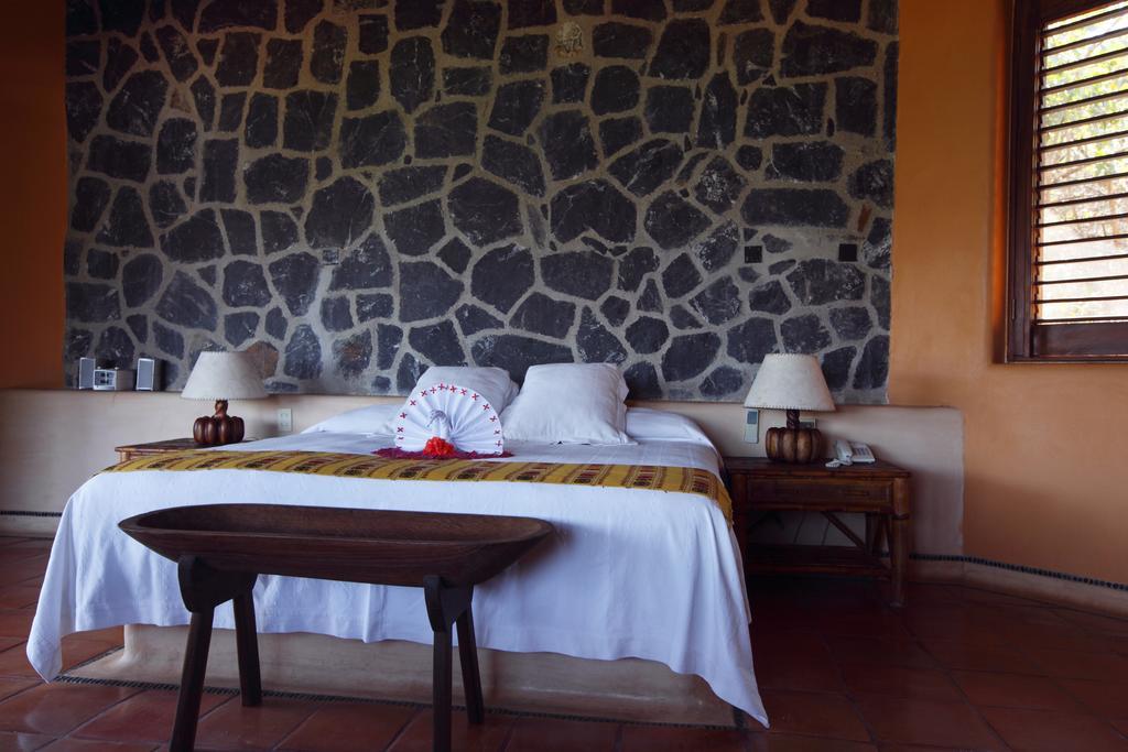 Hotel Casa Don Francisco Zihuatanejo المظهر الخارجي الصورة