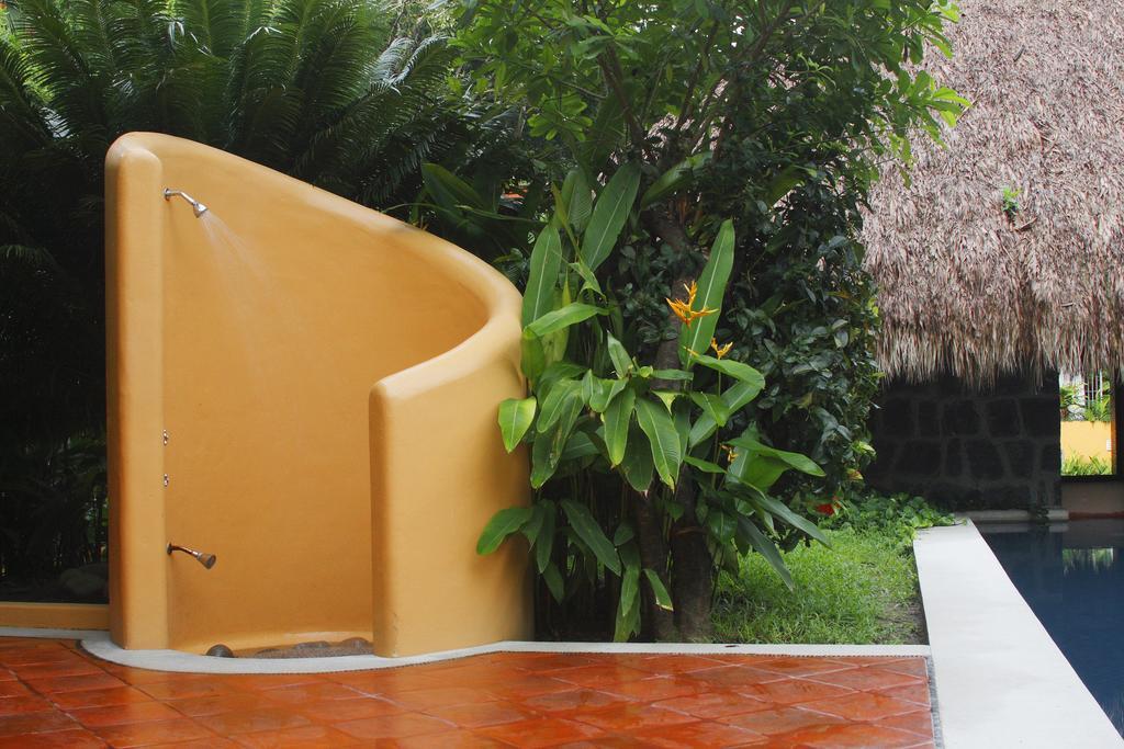Hotel Casa Don Francisco Zihuatanejo المظهر الخارجي الصورة
