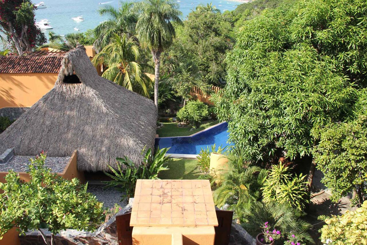 Hotel Casa Don Francisco Zihuatanejo المظهر الخارجي الصورة